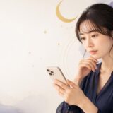 電話占いコメットを他社4社と比較！料金・占い師・初回特典の違いをわかりやすく解説